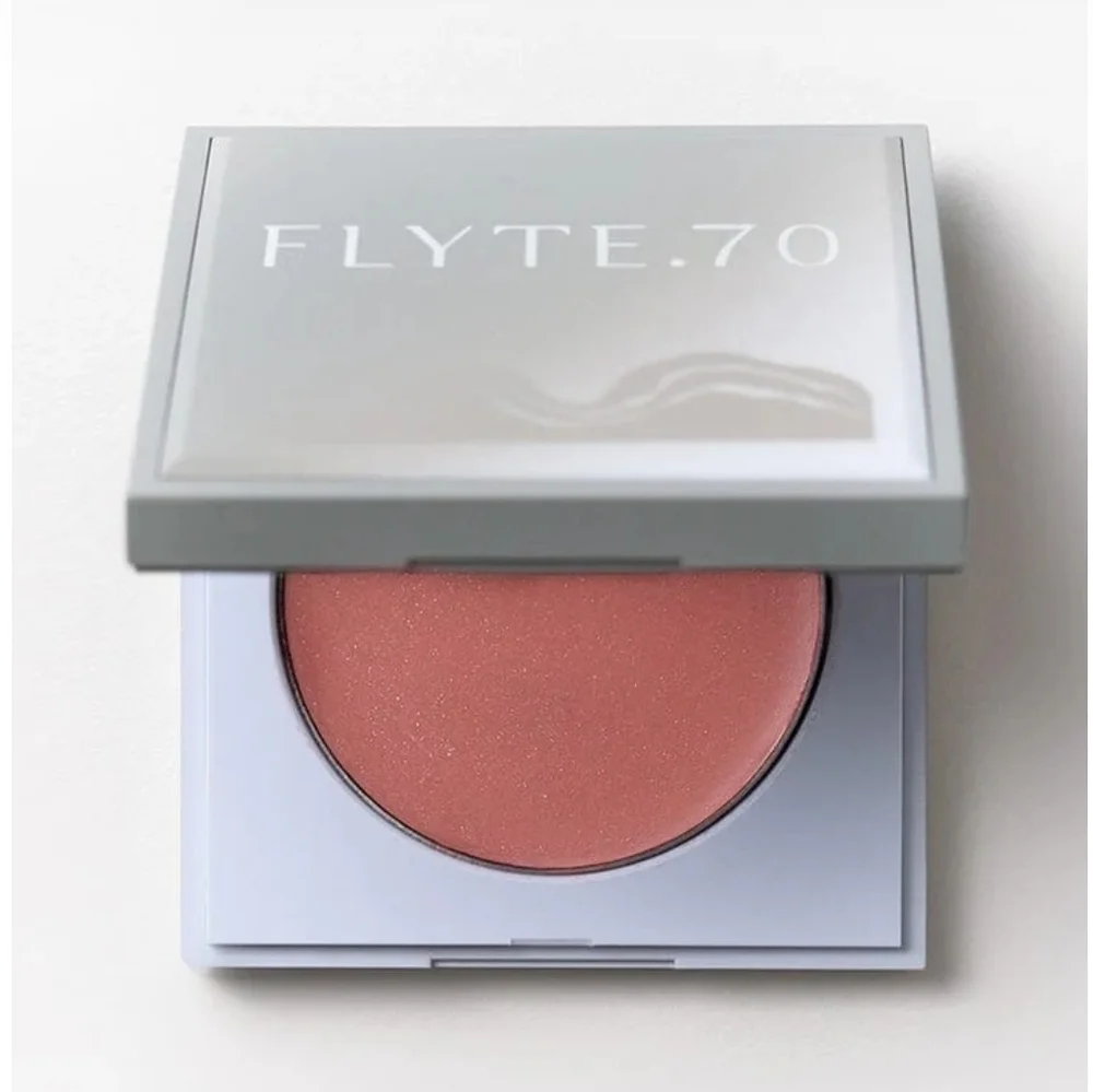 Flyte.70 HazyCheek Crème In Tenderness